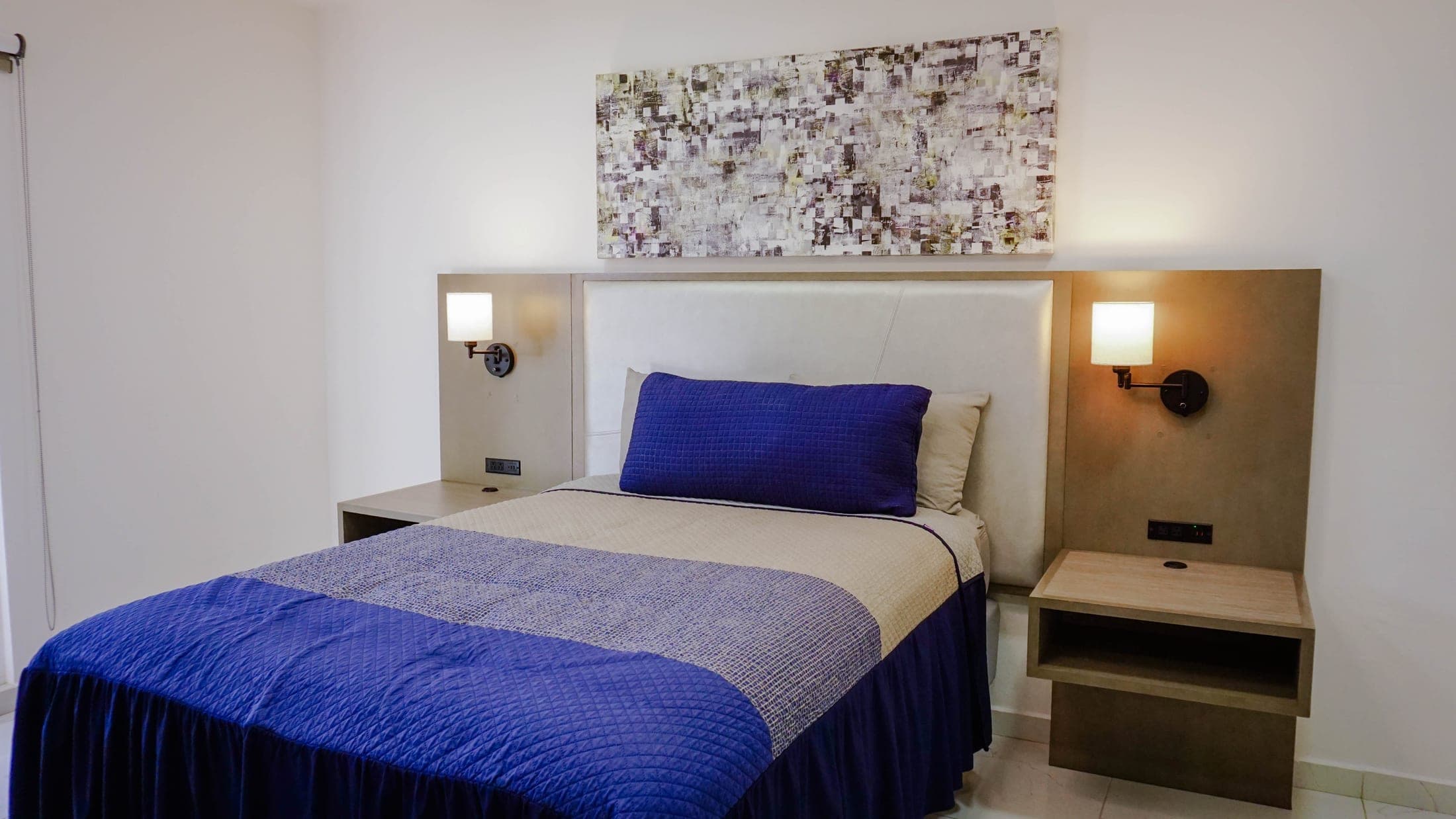 Standard Room — 1
